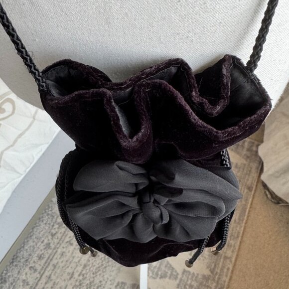 Vintage 90s Black Velvet Pouch Evening Bag Crossbody - Picture 5 of 14
